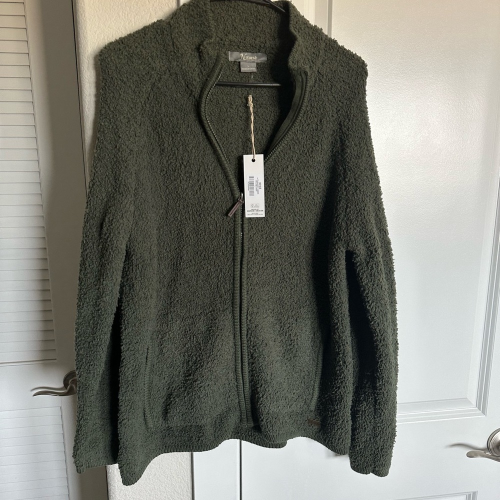 Cabelas Dark Green Zip-Up Fleece Jacket